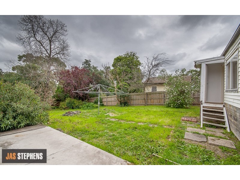 19 Anderson Road, Sunshine VIC 3020
