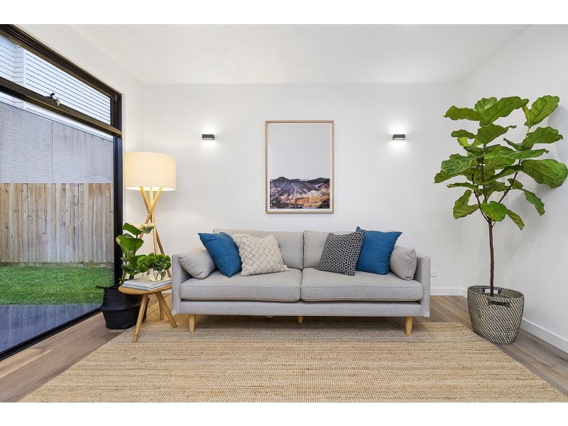 21 Alexander Street, Seddon VIC 3011