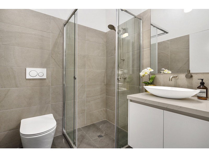 21 Alexander Street, Seddon VIC 3011