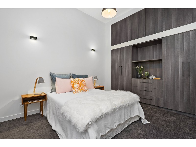 21 Alexander Street, Seddon VIC 3011