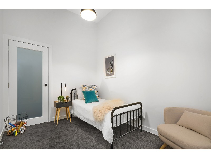 21 Alexander Street, Seddon VIC 3011