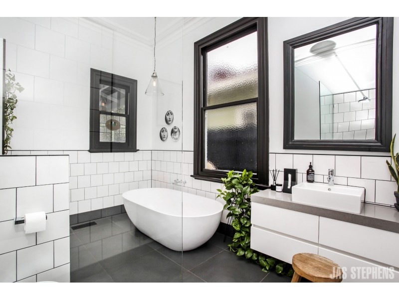 63 Hamilton Street, Yarraville VIC 3013