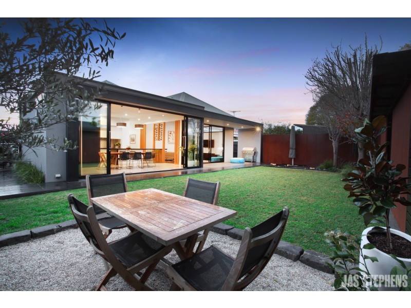 63 Hamilton Street, Yarraville VIC 3013