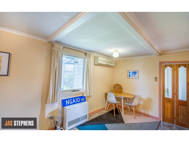 18 Vernon Street, South Kingsville VIC 3015