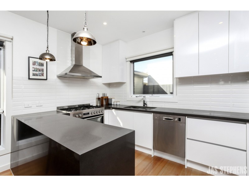 3/68 Madden Street, Maidstone VIC 3012