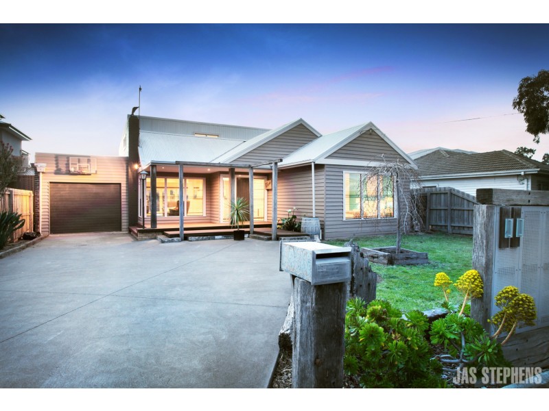 11 Conifer Avenue, Brooklyn VIC 3012