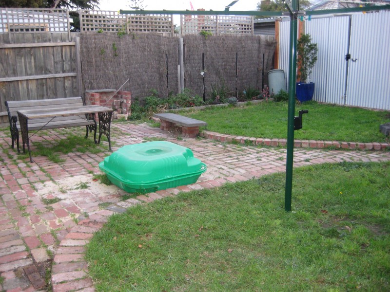 56 Empress Avenue, Kingsville VIC 3012