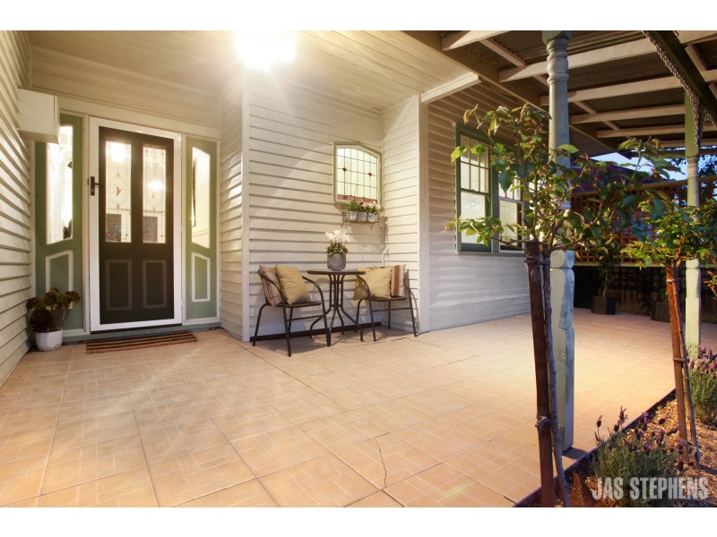 9 Banool Avenue, Yarraville VIC 3013