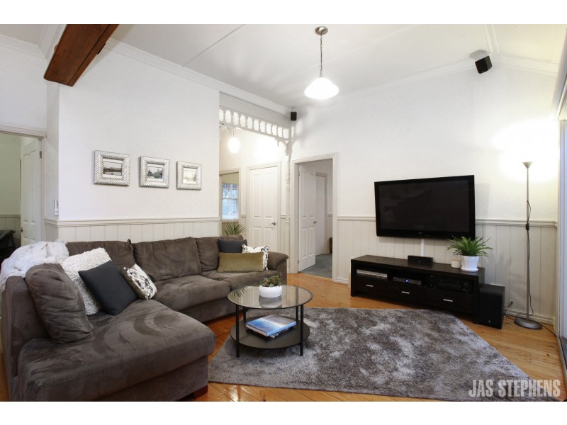 9 Banool Avenue, Yarraville VIC 3013