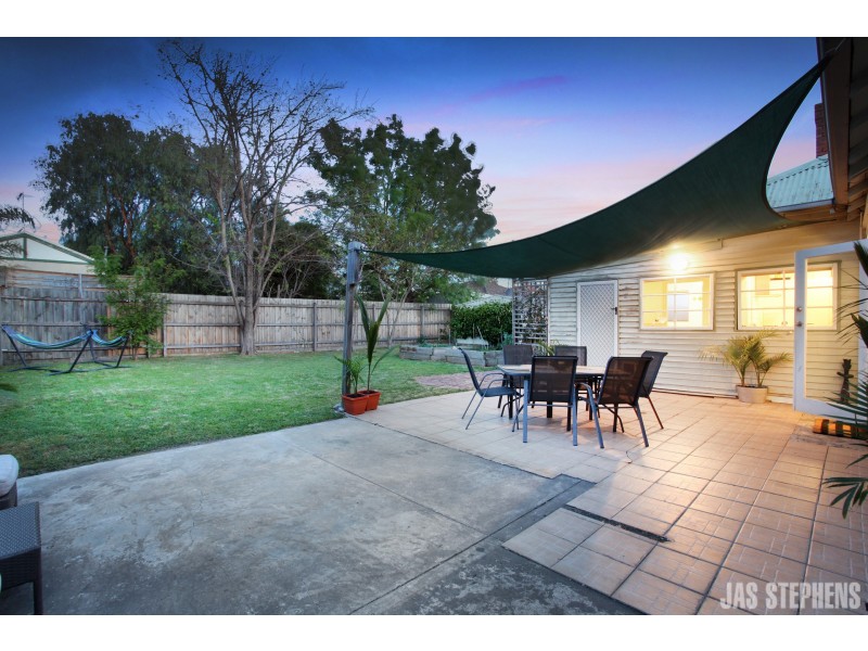 9 Banool Avenue, Yarraville VIC 3013