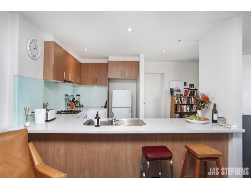 303/250 Barkly Street, Footscray VIC 3011
