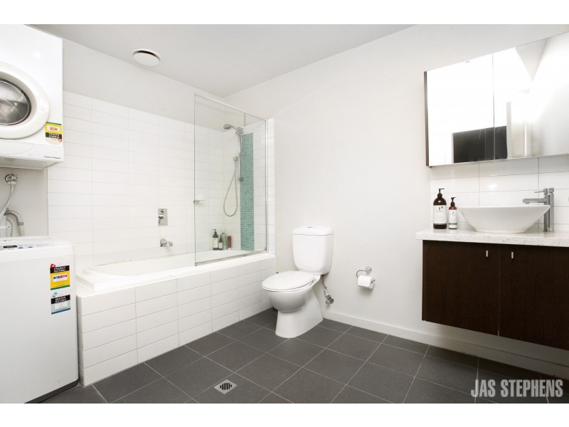 303/250 Barkly Street, Footscray VIC 3011