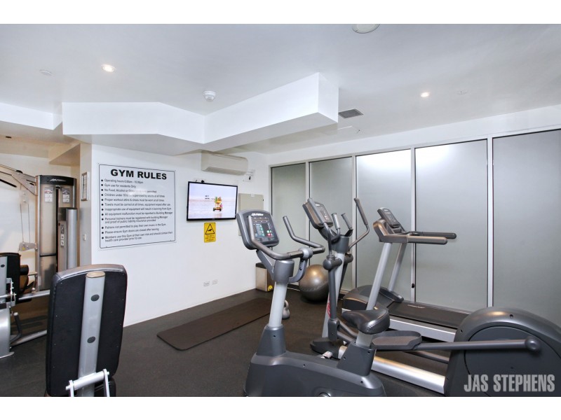 303/250 Barkly Street, Footscray VIC 3011