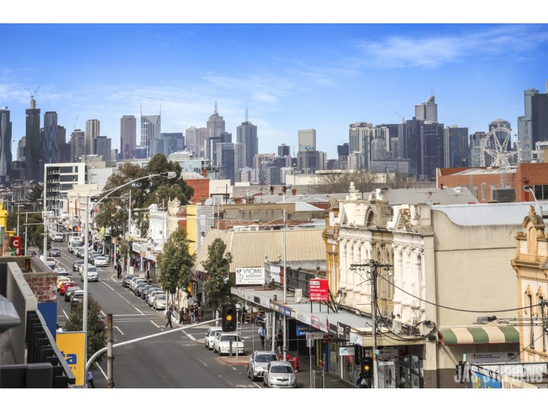 303/250 Barkly Street, Footscray VIC 3011