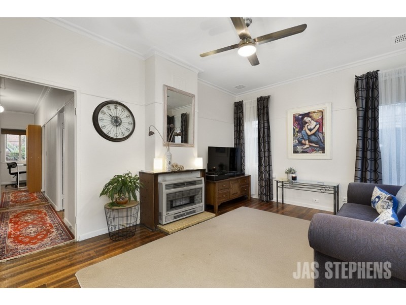 1/56 Derrimut Street, Albion VIC 3020