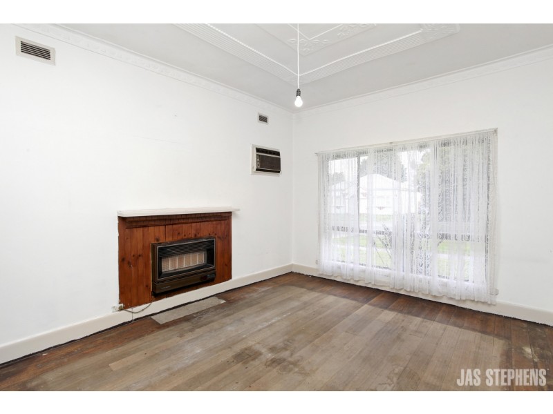 27 Dempster Street, West Footscray VIC 3012