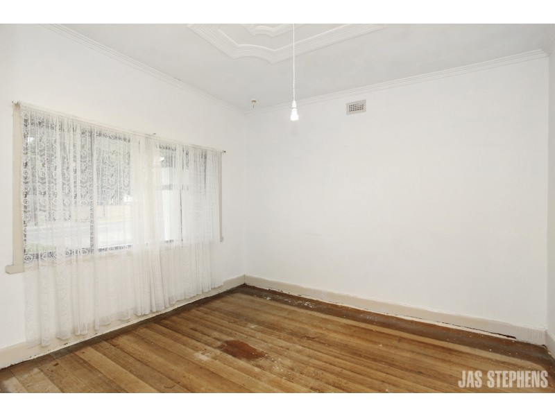 27 Dempster Street, West Footscray VIC 3012