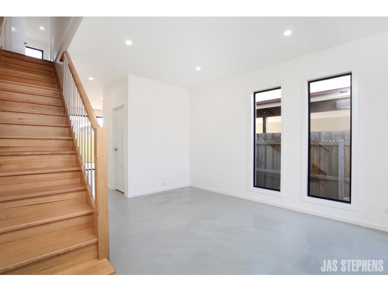 2/1 Leander Street, Footscray VIC 3011