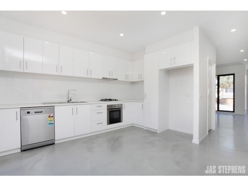 2/1 Leander Street, Footscray VIC 3011