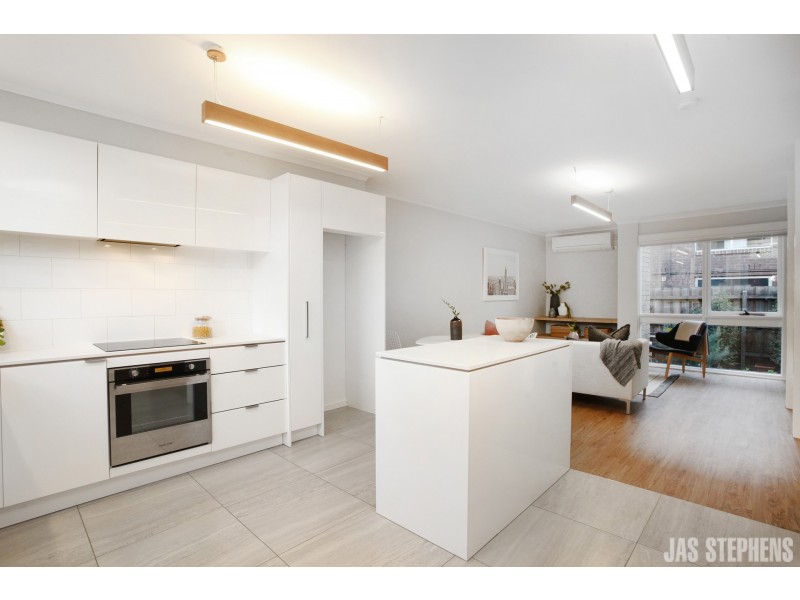 2/14 Ridley Street, Albion VIC 3020