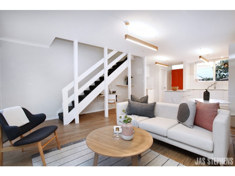 2/14 Ridley Street, Albion VIC 3020