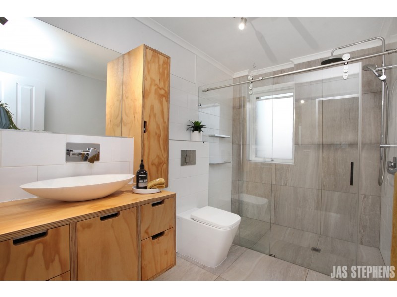 2/14 Ridley Street, Albion VIC 3020