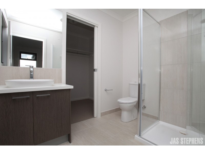 3/16 Norfolk Street, Maidstone VIC 3012