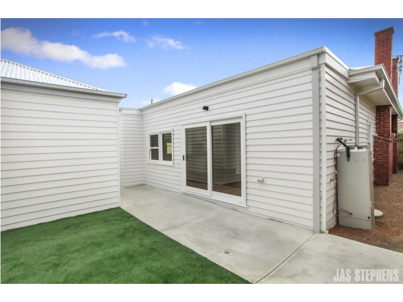 1/49 Hampshire Road, Sunshine VIC 3020