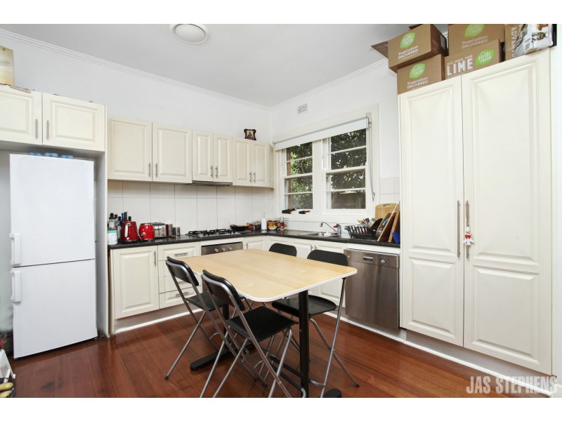 12 Rowe Street, Maribyrnong VIC 3032