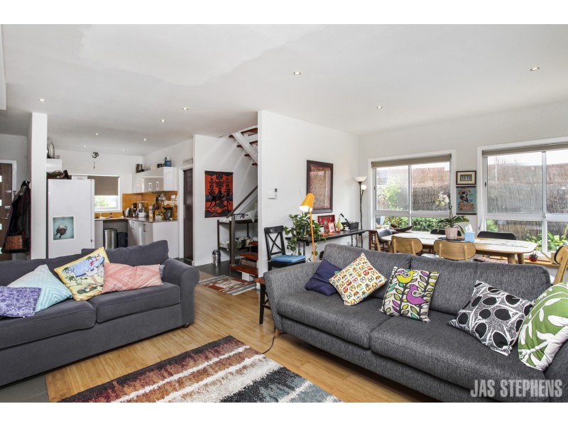 3/28 Churchill Avenue, Maidstone VIC 3012