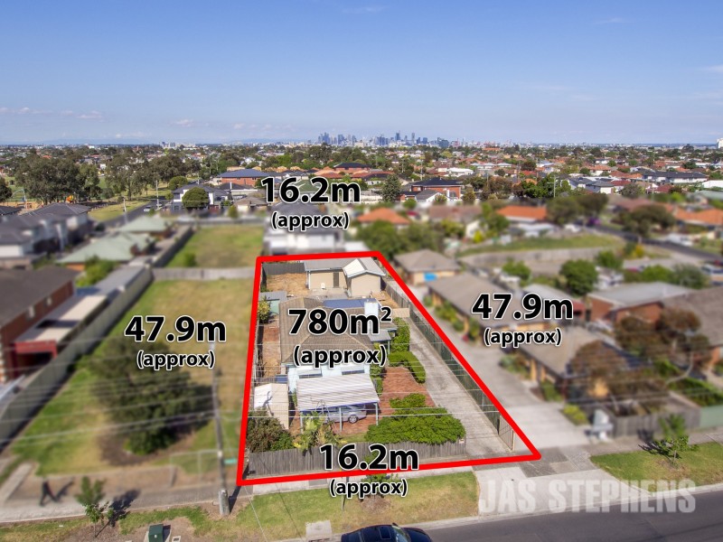 92 Ashley Street, Maidstone VIC 3012