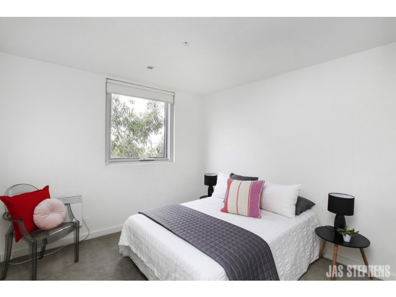 15/48 Eucalyptus Drive, Maidstone VIC 3012