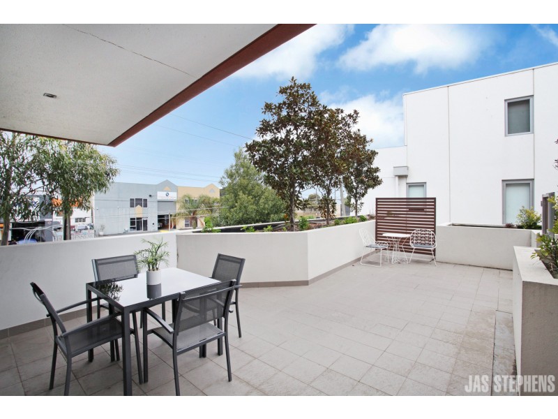 15/48 Eucalyptus Drive, Maidstone VIC 3012