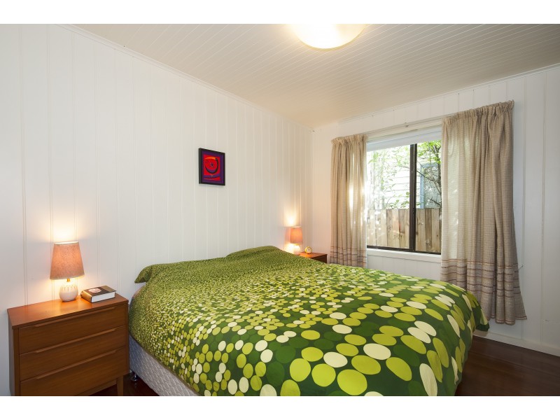 13 Gamon Street, Seddon VIC 3011