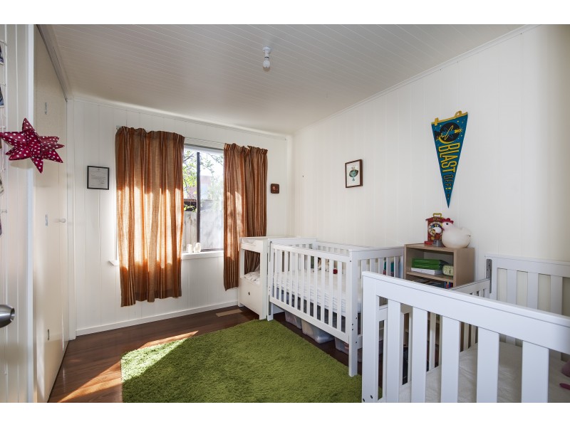 13 Gamon Street, Seddon VIC 3011
