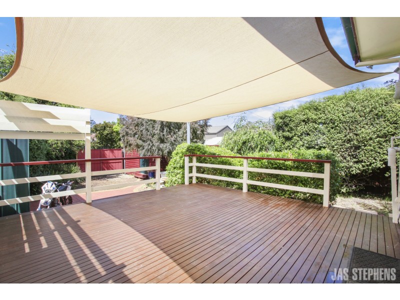 36 Oakbank Street, Newport VIC 3015