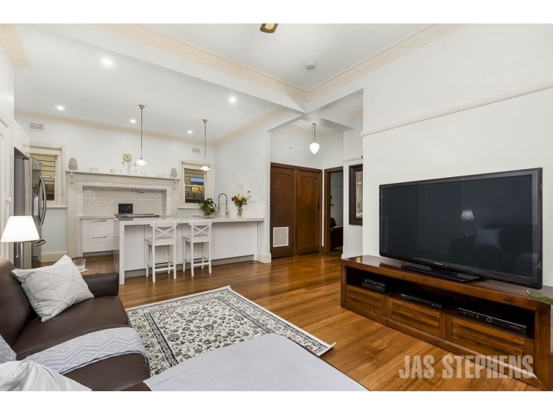 70 Coronation Street, Kingsville VIC 3012