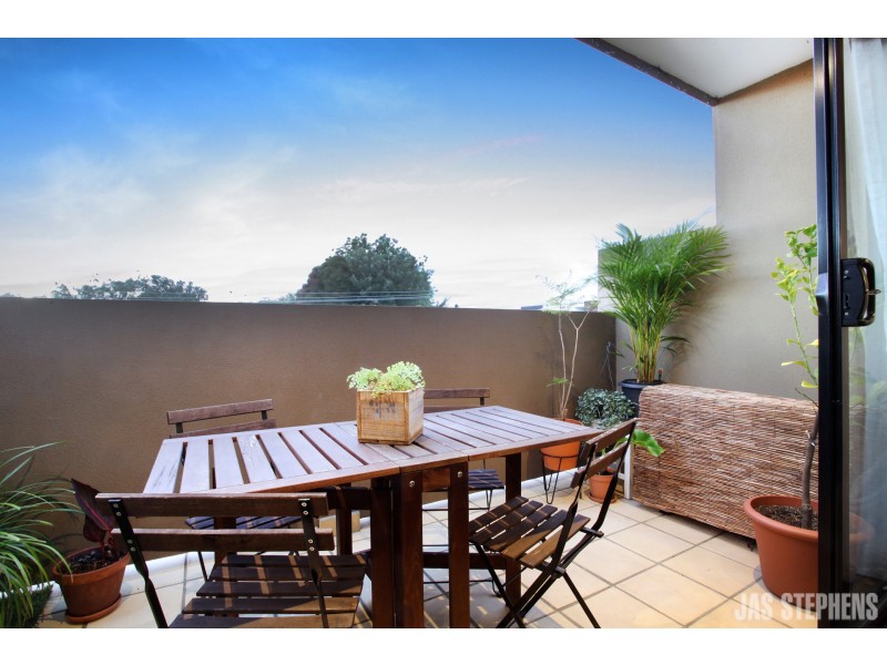 2/28 Thomson Street, Maidstone VIC 3012