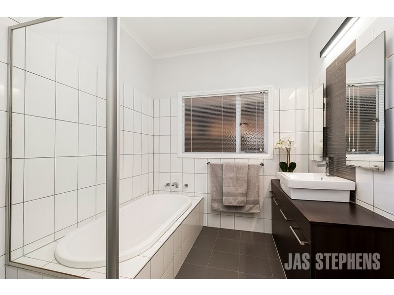 114 Essex Street, West Footscray VIC 3012