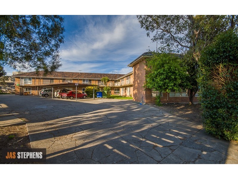 10/1 Hatfield Court, West Footscray VIC 3012