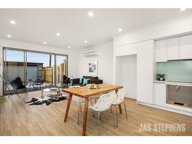 13C Thomson Street, Sunshine VIC 3020