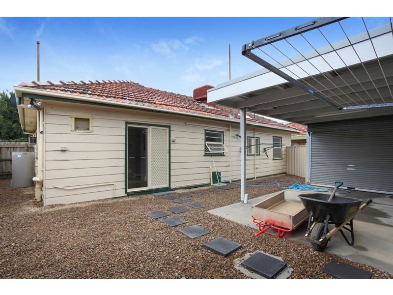 1/65 Napoleon Street, West Footscray VIC 3012