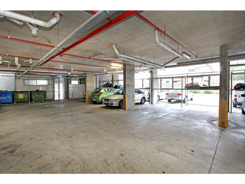 216/251 Ballarat Road, Braybrook VIC 3019