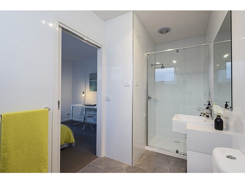 204/158 Francis Street, Yarraville VIC 3013