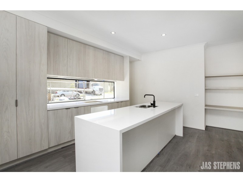 2 Highbury Street, West Footscray VIC 3012