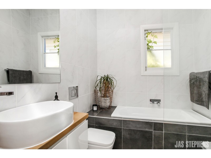 10 Deakin Street, Yarraville VIC 3013