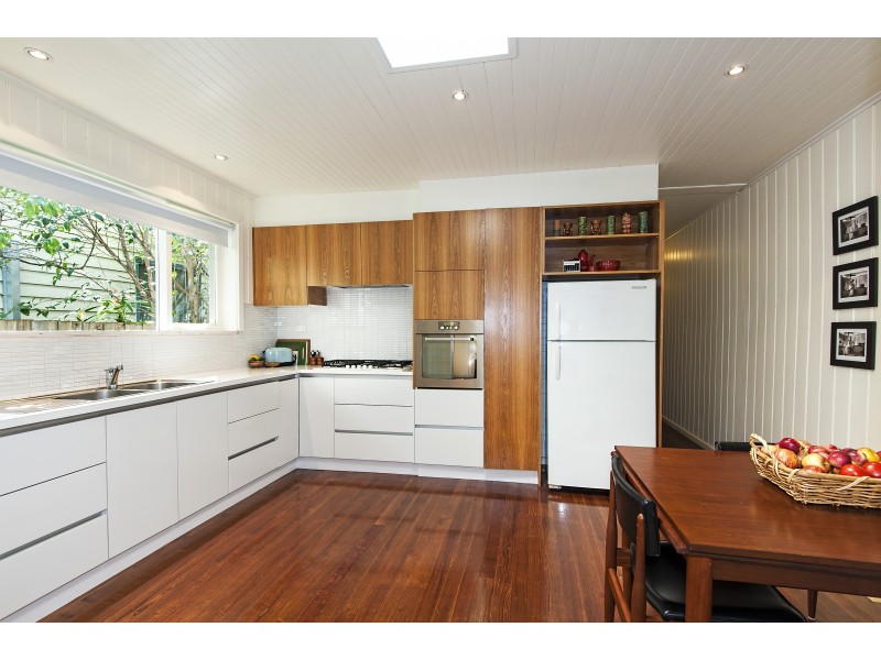 13 Gamon Street, Seddon VIC 3011