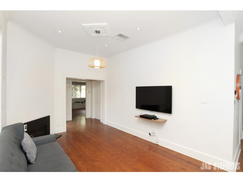 31 Wales Street, Kingsville VIC 3012