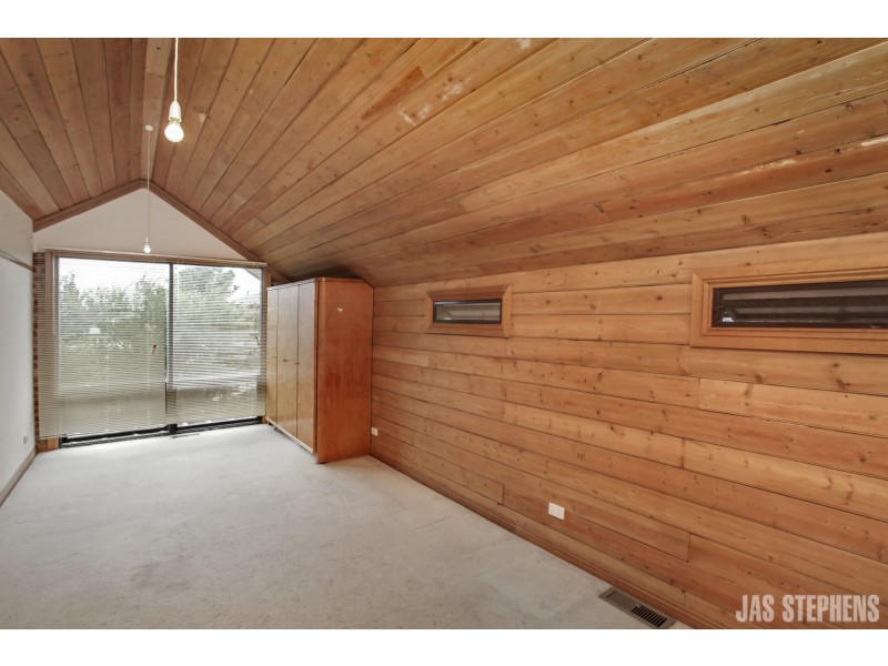 62 Edgar Street, Kingsville VIC 3012