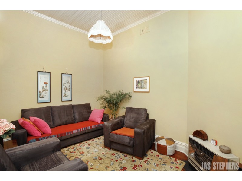 124 Buckley Street, Footscray VIC 3011